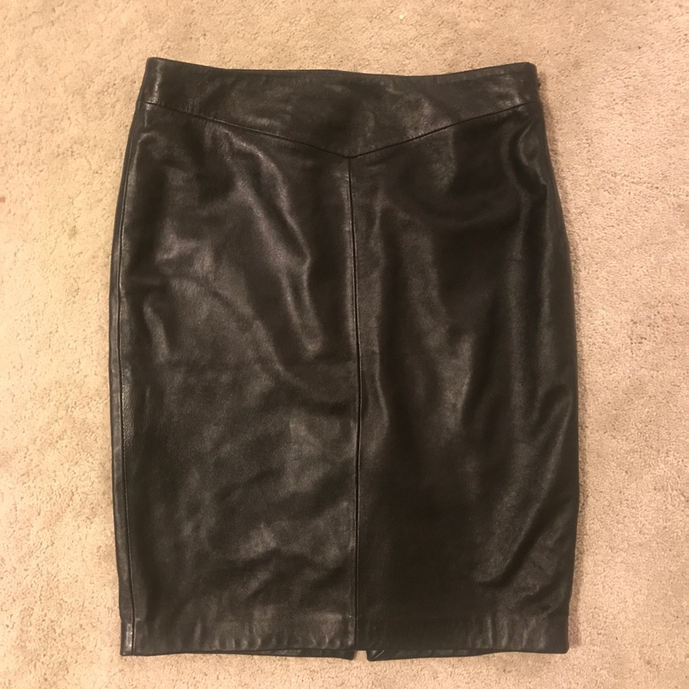 Antonio melani black leather skirt